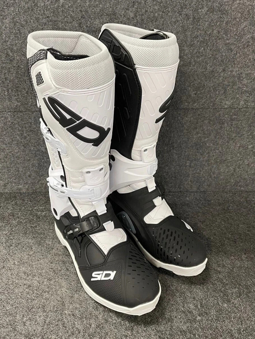 SIDI Cross Air Motocross Boots Men's Size US 10 Black White New with Box Moto X